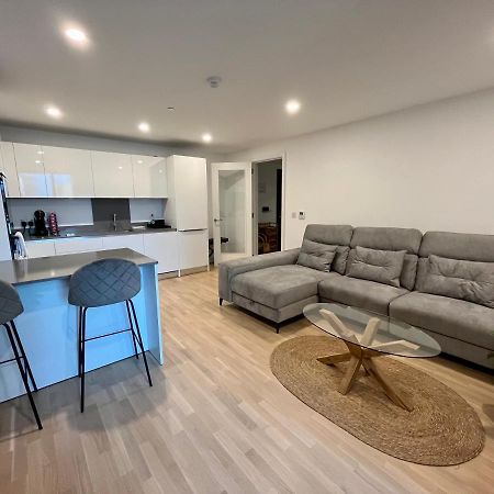 Modern Apartment With Spa And Pool Gibraltar Eksteriør billede